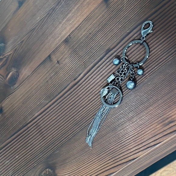 White House Black Market key fob chain or bag charm NWOT - Picture 4 of 4